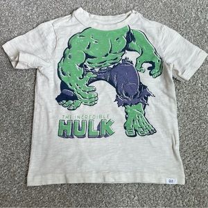 Gap tshirt Hulk